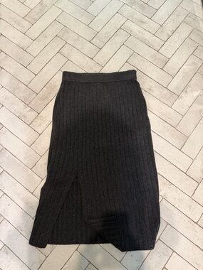 Saks Fifth Avenue Black Ribbed Knit Midi Skirt with Side Slit